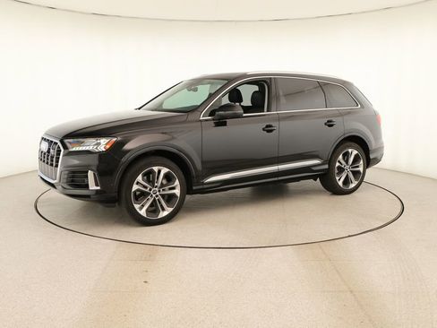 Certified 2023 Audi Q7 3.0T Premium Plus w/ Premium Plus Package AWD/4WD image 13