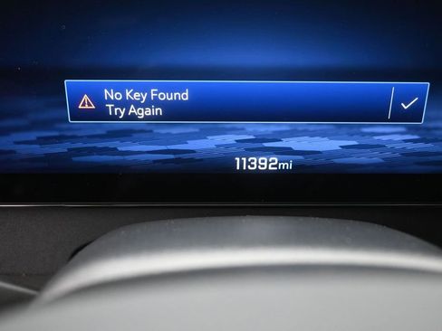 Used 2025 Chevrolet Traverse LT FWD image 10