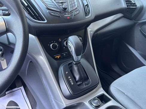 Used 2016 Ford Escape SE AWD/4WD image 23
