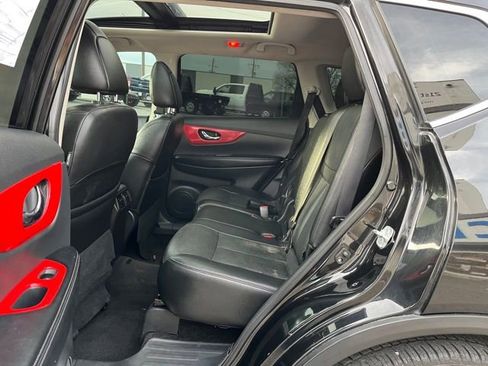 Used 2016 Nissan Rogue SL w/ SL Premium Package image 33