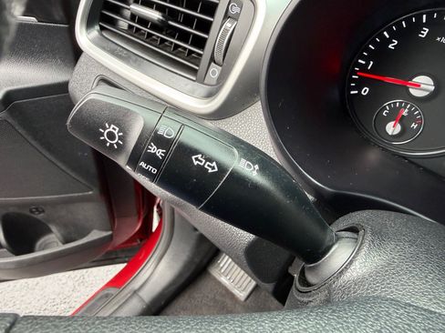 Used 2016 Kia Sorento LX image 33