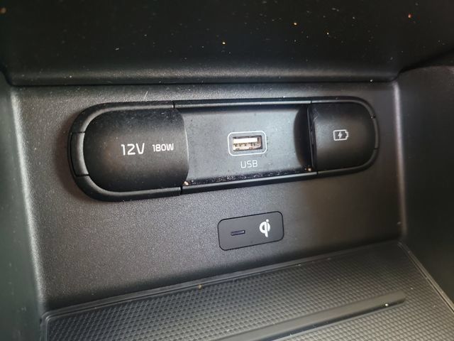 Used 2022 Kia Telluride SX w/ SX Prestige Package AWD/4WD image 26