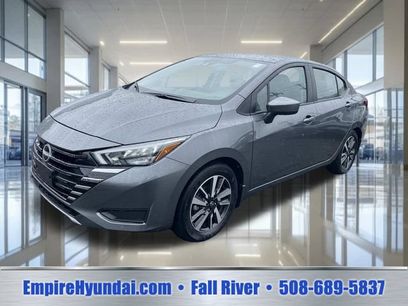 Used 2025 Nissan Versa SV w/ Trunk Package