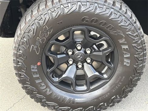 New 2026 RAM 1500 RHO image 17