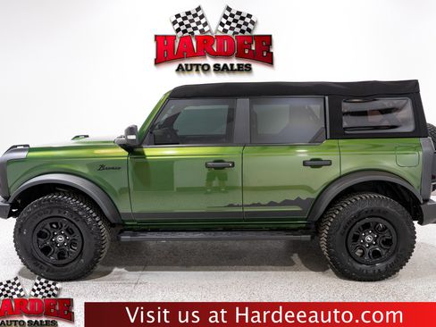 Used 2023 Ford Bronco Wildtrak AWD/4WD image 1