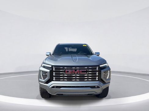 Certified 2024 GMC Canyon Denali image 2