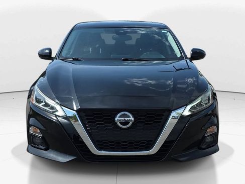 Used 2021 Nissan Altima 2.5 SL FWD image 12
