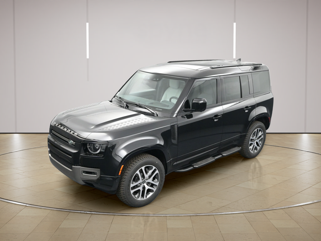 Used 2025 Land Rover Defender 110 X-Dynamic SE AWD/4WD image 30