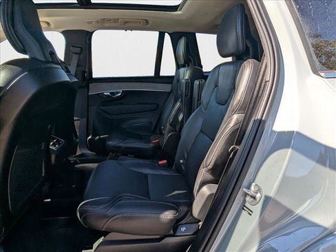 New 2026 Volvo XC90 B6 Ultra w/ Protection Package image 17