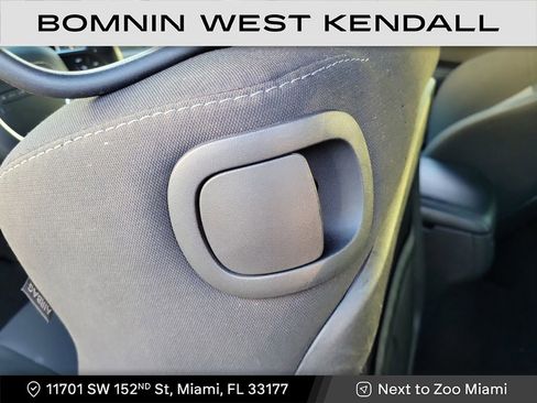 Used 2022 Dodge Challenger GT image 13