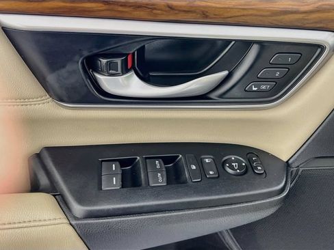 Used 2021 Honda CR-V EX-L image 12