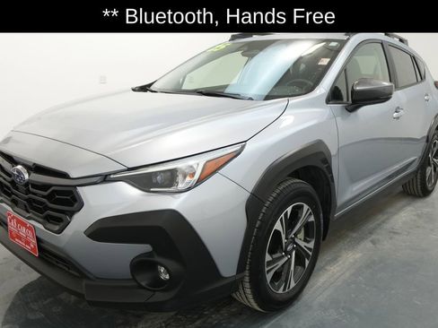 Used 2025 Subaru Crosstrek 2.5i Premium image 3