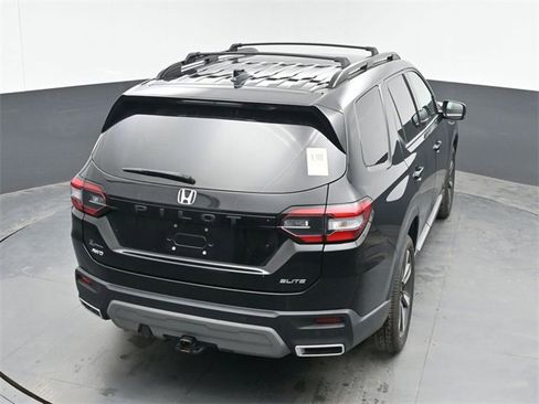 Used 2023 Honda Pilot Elite image 40
