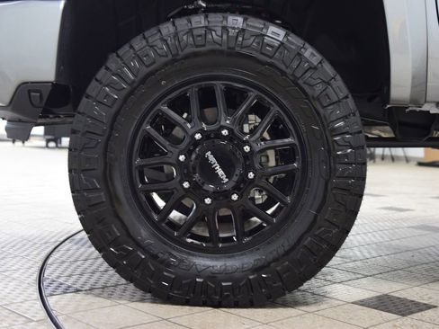 New 2026 Chevrolet Silverado 3500 High Country w/ High Country Premium Package AWD/4WD image 29