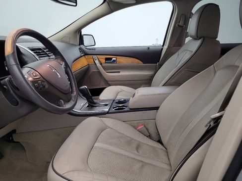 Used 2015 Lincoln MKX FWD w/ Equipment Group 102A image 17