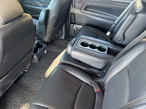 Used 2024 Honda Odyssey EX-L image 5