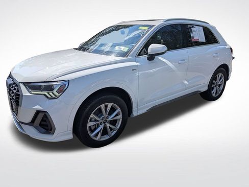 Used 2025 Audi Q3 2.0T Premium w/ Convenience Package AWD/4WD image 7