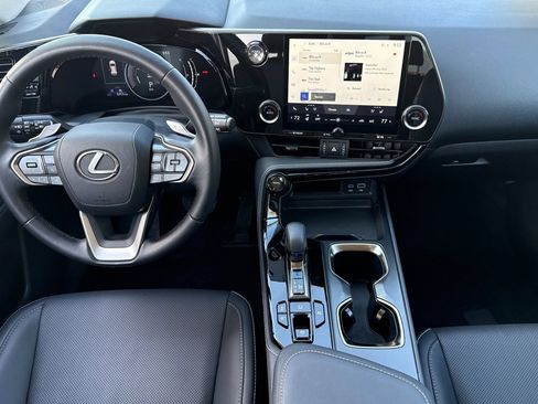 Certified 2025 Lexus NX 350h AWD w/ Premium Package image 29