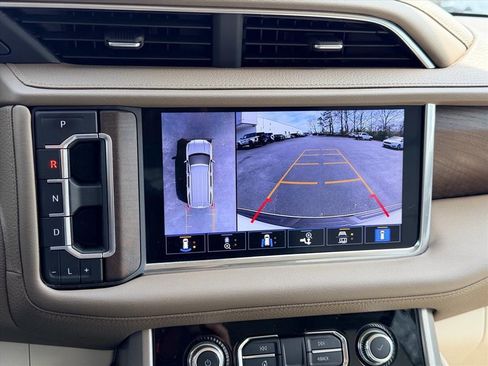 Used 2021 GMC Yukon Denali w/ LPO, Illumination Package image 25