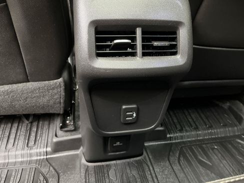 Used 2019 GMC Terrain Denali w/ Advanced Safety Package AWD/4WD image 13
