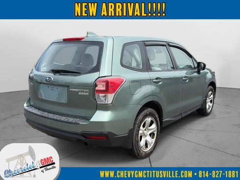 Used 2017 Subaru Forester 2.5i AWD/4WD image 6