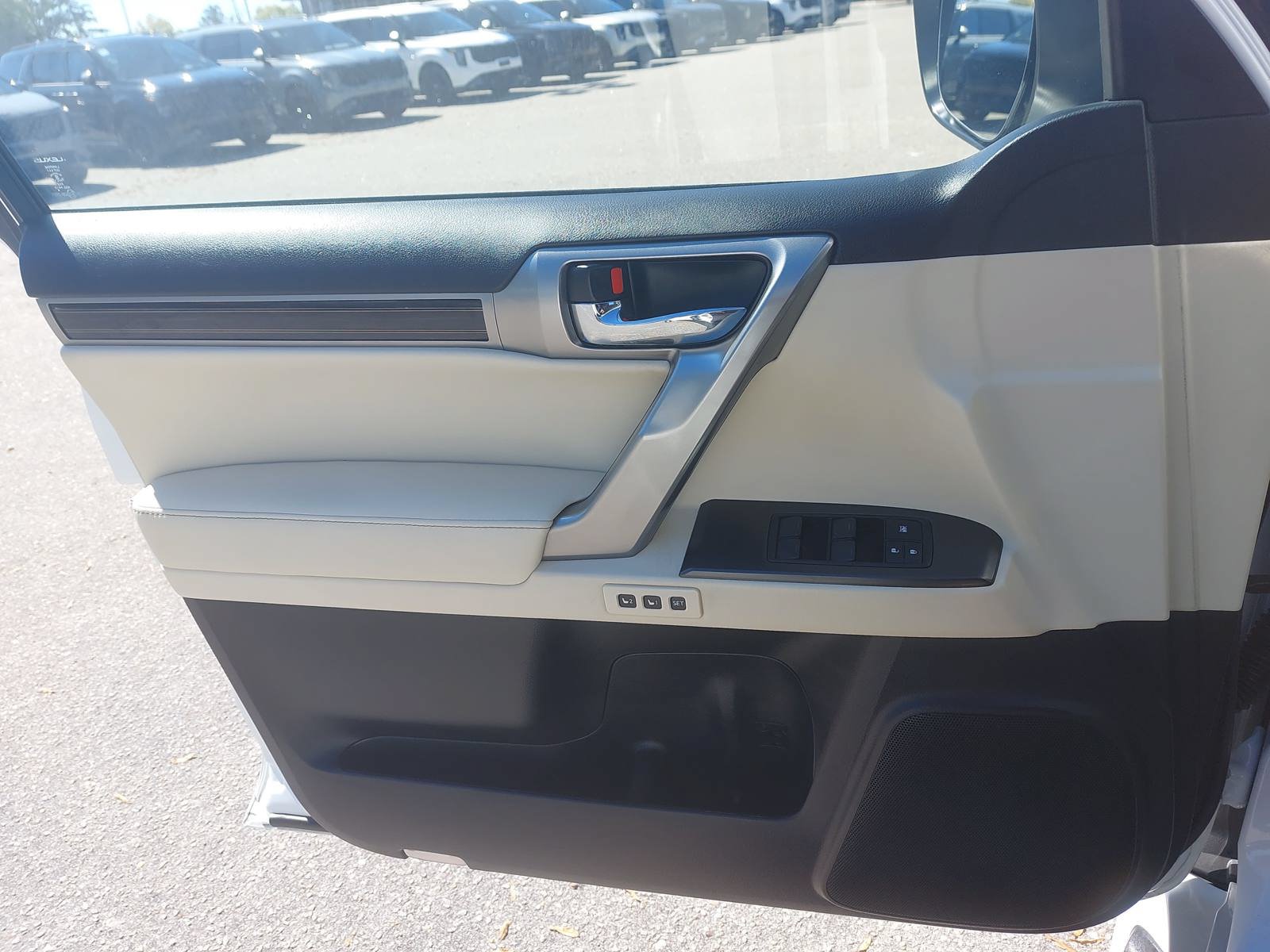 Used 2023 Lexus GX 460 Premium w/ Premium Plus Package AWD/4WD image 27