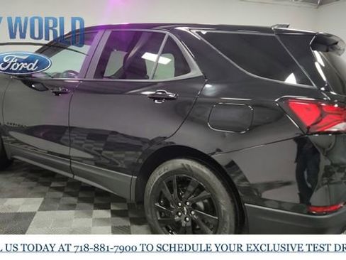 Used 2024 Chevrolet Equinox LS w/ LS Convenience Package image 6