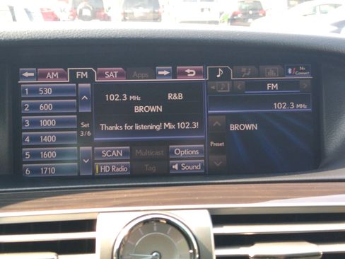 Used 2014 Lexus LS 460 AWD image 20