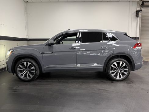 Used 2020 Volkswagen Atlas Cross Sport SEL Premium R-Line image 10