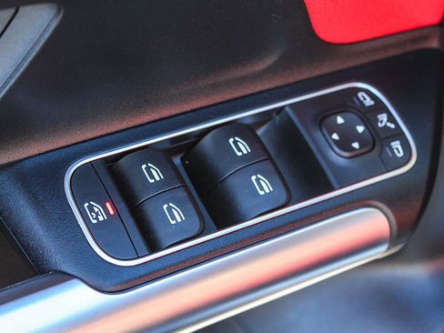 Used 2021 Mercedes-Benz GLA 35 AMG 4MATIC image 19