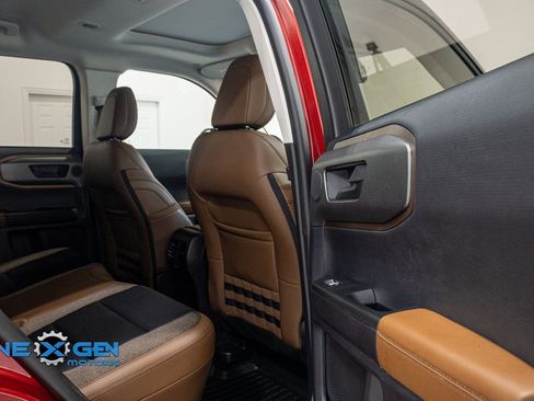 Used 2025 Ford Bronco Sport Outer Banks w/ Outer Banks Tech Package+ image 32