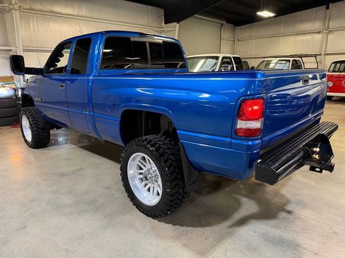 Used 1998 Dodge Ram 2500 Truck 4x4 Quad Cab image 63