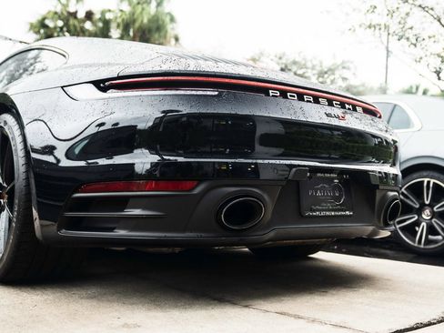 Used 2021 Porsche 911 Carrera S RWD image 8