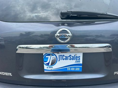 Used 2014 Nissan Pathfinder Platinum w/ Platinum Premium Package FWD image 16