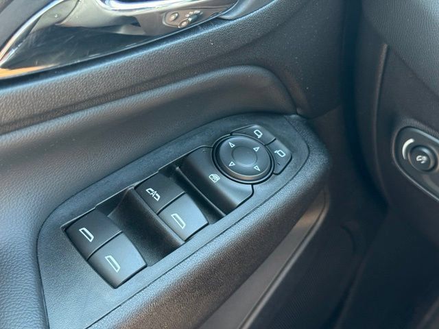 Used 2020 Chevrolet Equinox LT AWD/4WD image 34