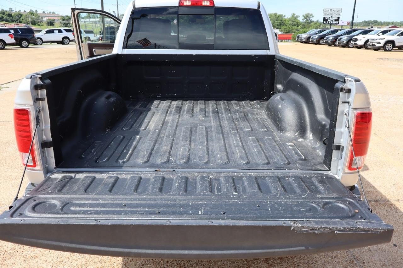 Used 2018 RAM 2500 Laramie w/ Convenience Group RWD image 10