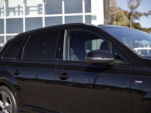 New 2026 Audi Q7 3.0T Prestige image 4