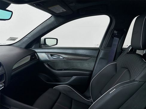 Used 2025 Cadillac CT5 V Blackwing w/ Super Cruise 1 Package image 21