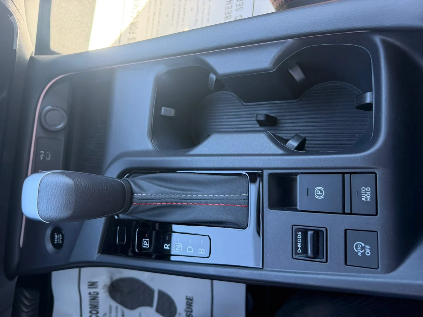 Used 2026 Nissan Sentra SR w/ Floor Mat Package FWD image 32