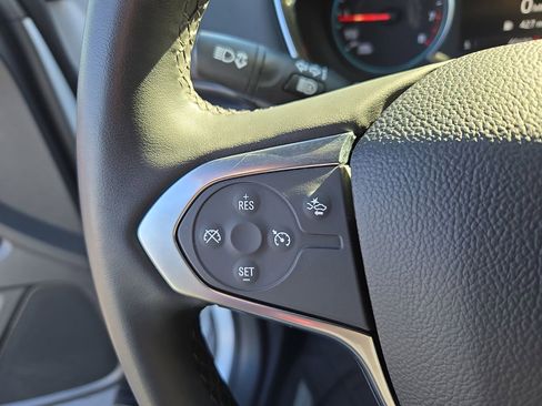 Used 2023 Chevrolet Traverse LT w/ Midnight/Sport Edition image 17