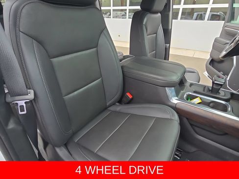 Used 2023 GMC Sierra 1500 SLT w/ SLT Premium Plus Package AWD/4WD image 10