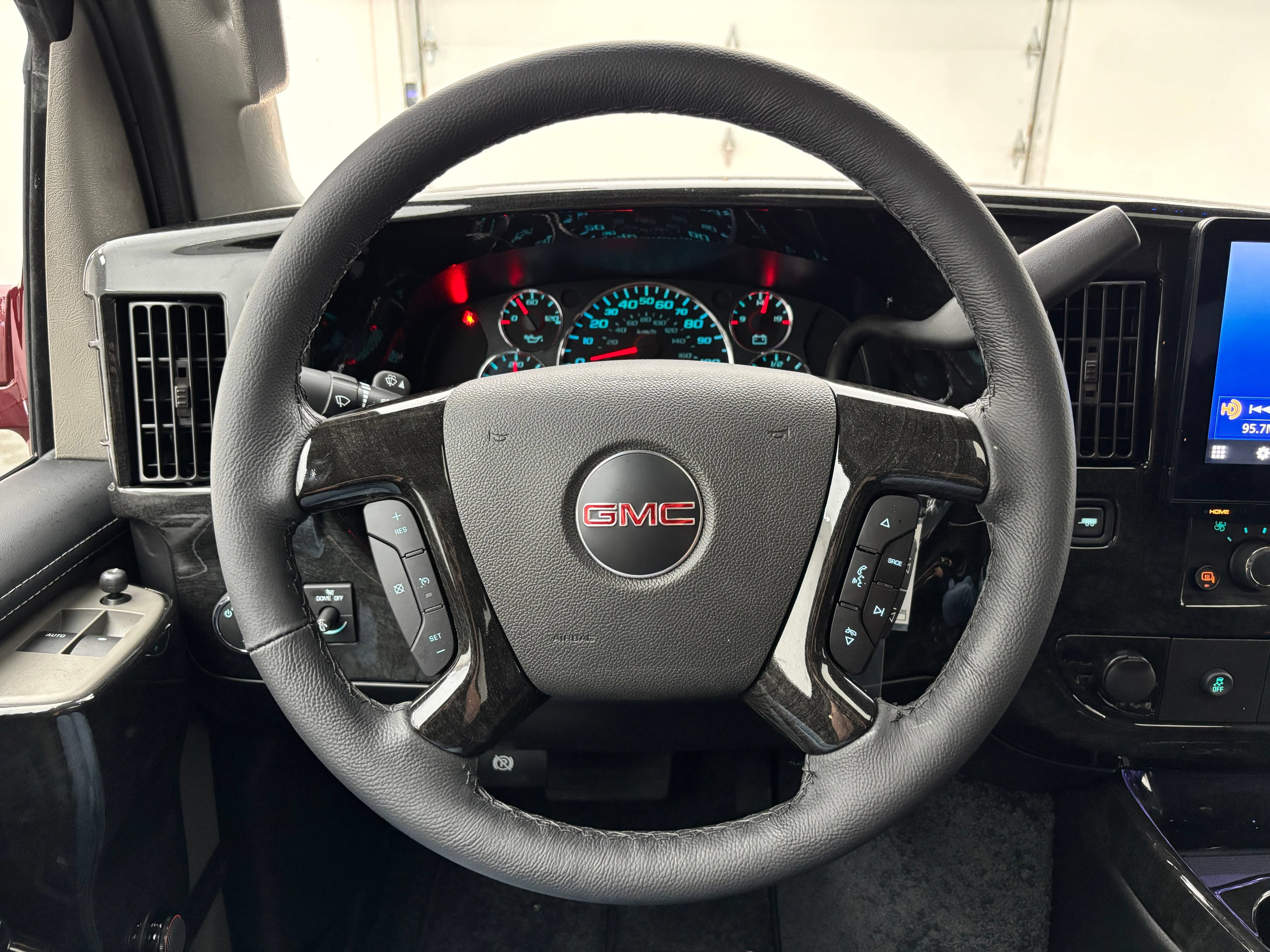 New 2026 GMC Savana 2500 w/ Driver Convenience Package RWD image 29
