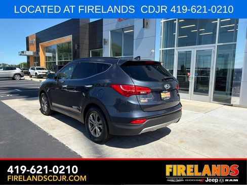 Used 2014 Hyundai Santa Fe Sport w/ Premium Equipment Package 03 FWD image 5