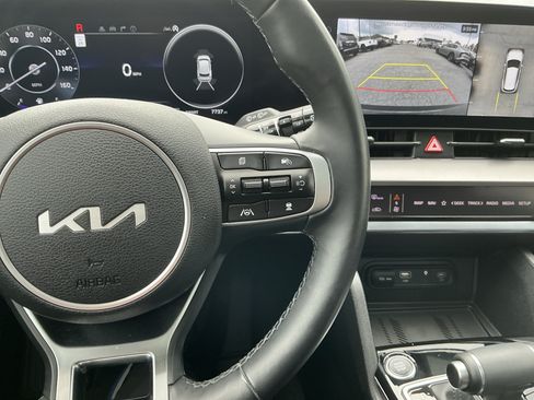 Used 2025 Kia Sportage SX AWD/4WD image 18