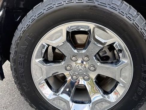 Used 2019 RAM 1500 Big Horn image 12