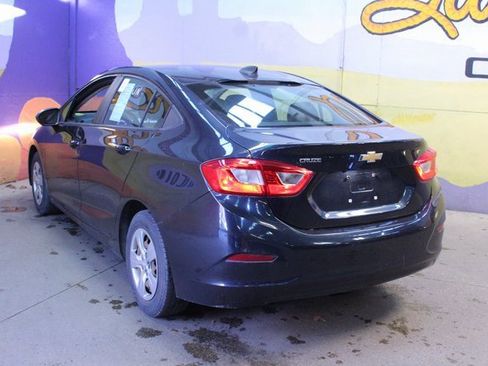 Used 2016 Chevrolet Cruze LS image 6