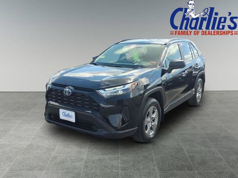 Certified 2023 Toyota RAV4 LE AWD/4WD image 1