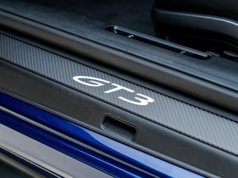 Used 2026 Porsche 911 GT3 RWD image 34