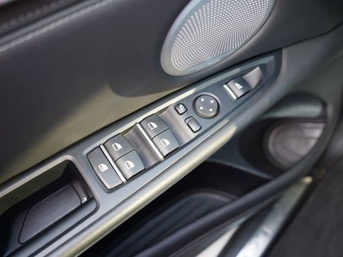 Used 2018 BMW X6 M w/ Executive Package image 15