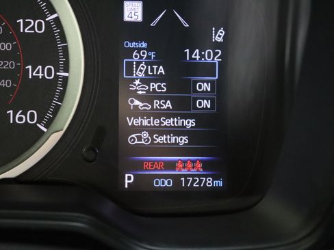 Used 2022 Toyota Corolla SE image 36